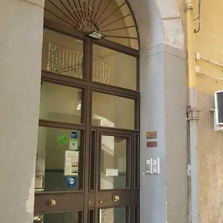 Portanova فندق مبيت وإفطار 4*
