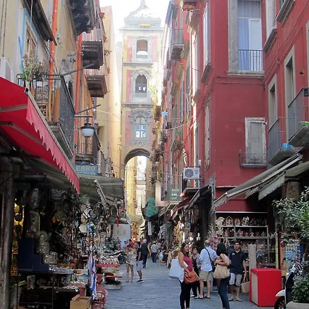 לינה וארוחת בוקר Portanova